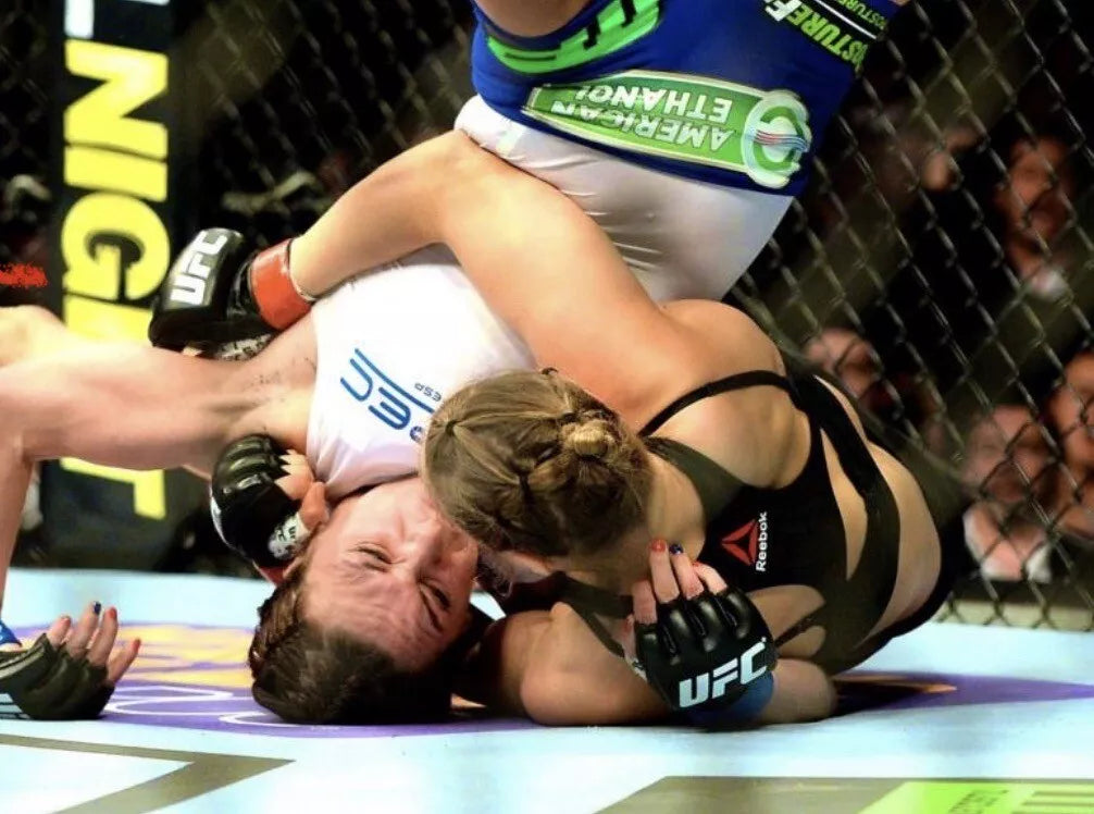 UFC 184 Ronda Rousey Vs Cat Zingano Signed Event Poster SBC FREE Program