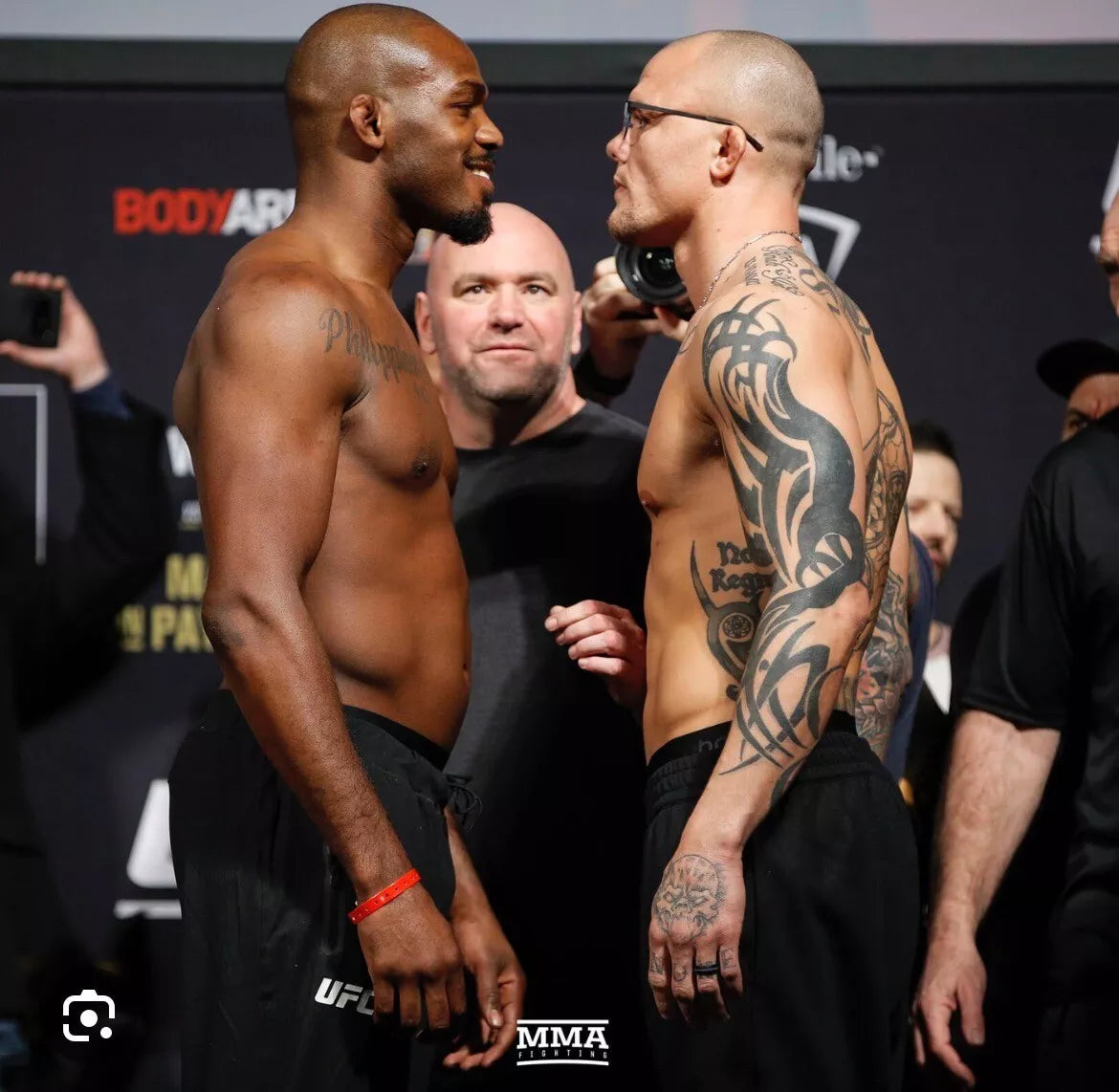 UFC 235 Jon Jones Vs Smith Signed Event Poster SBC