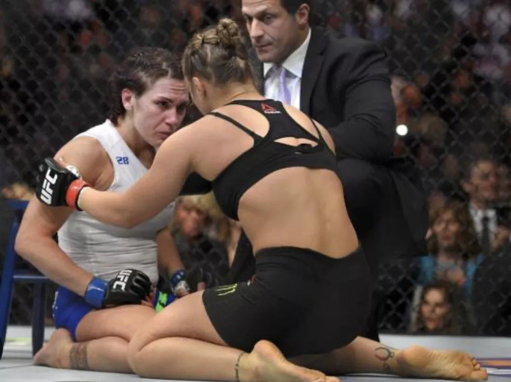 UFC 184 Ronda Rousey Vs Cat Zingano Signed Event Poster SBC FREE Program