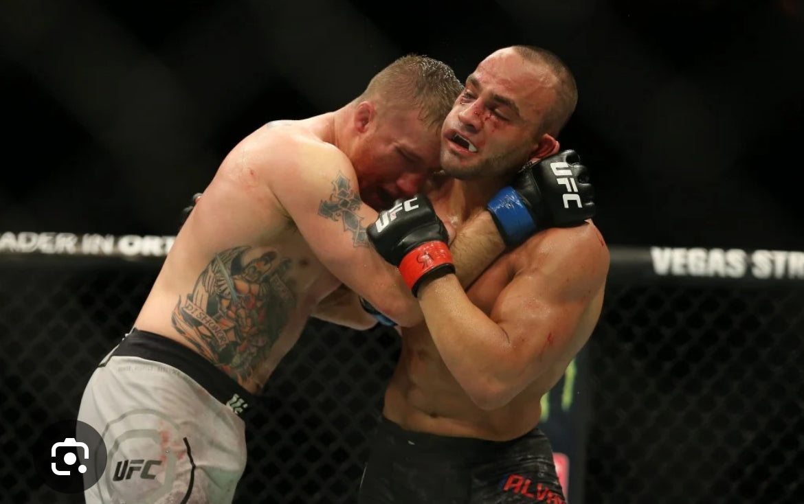 UFC 218 Max Holloway Vs Jose Aldo 2 Signed Event Poster