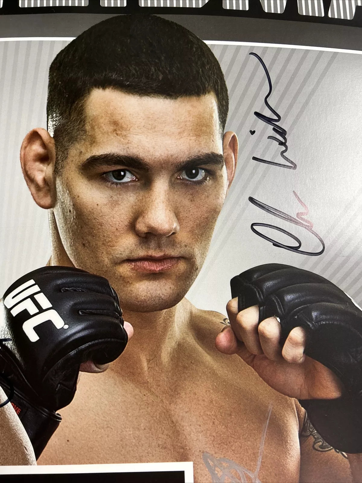 UFC Muñoz vs. Chris Weidman (babyface) Signed Event Poster SBC