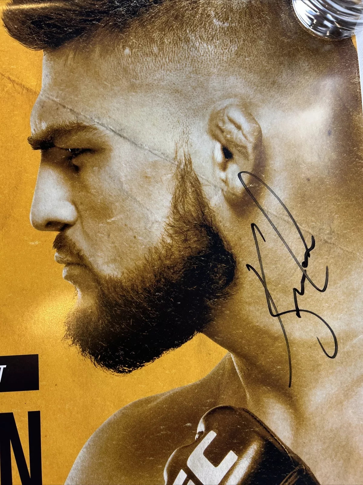 UFC on Fox: Chris Weidman vs. Kelvin Gastelum Signed Event Poster SBC