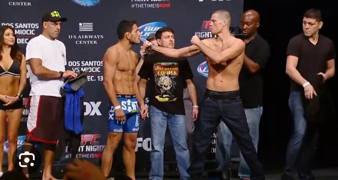 UFC on Fox: dos Santos vs. Stipe Miocic Signed Event Poster SBC MINT!